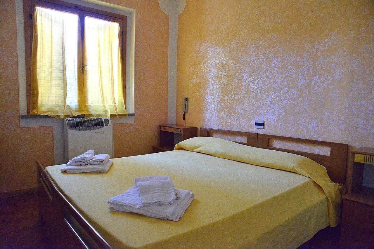 Il Mandriano Hotel Carpegna Exterior photo